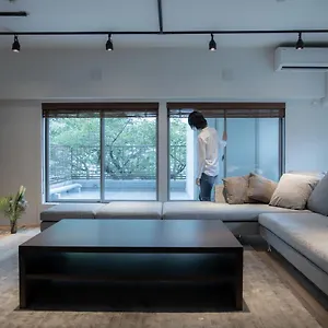 https://flower-hill-meguro-407.hotelshakone.com