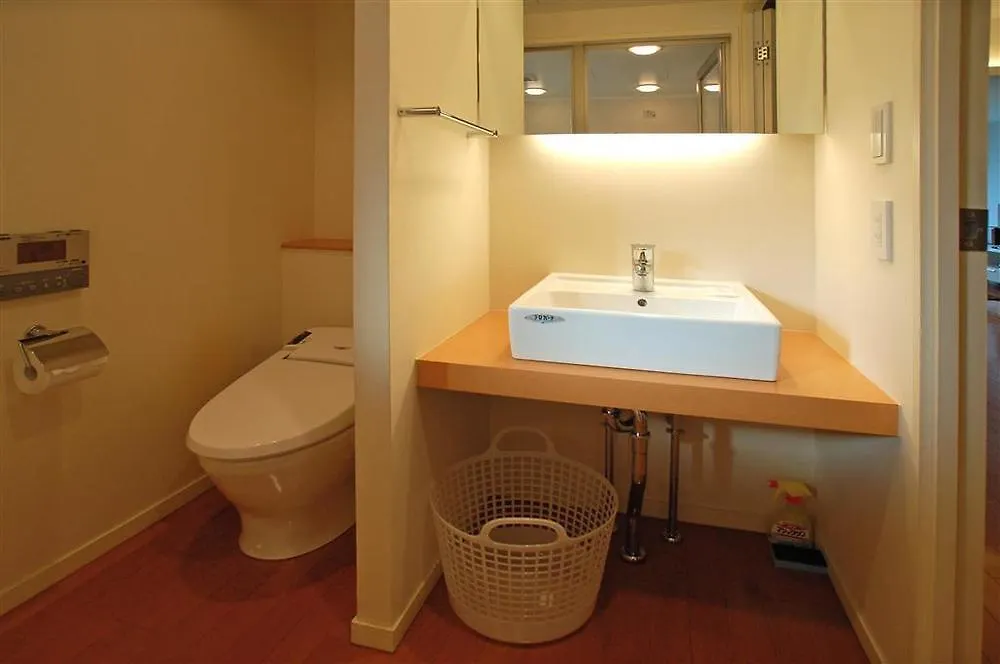 Oakwood Residence Aoyama Tokyo